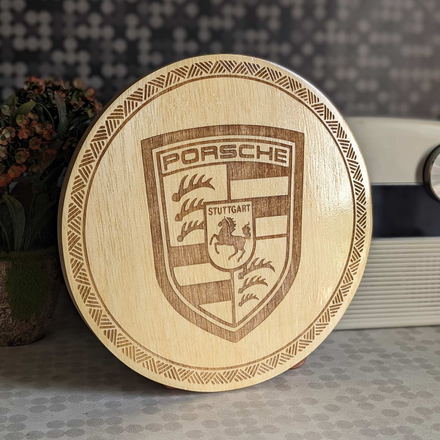CUSTOM WOODEN LOGO SIGNS FOR BUSINESS & OFFICE DÉCOR